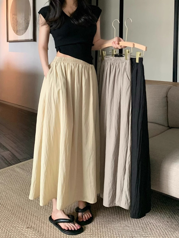 A-Line Skirt Midi - Falda midi plisada de seda helada